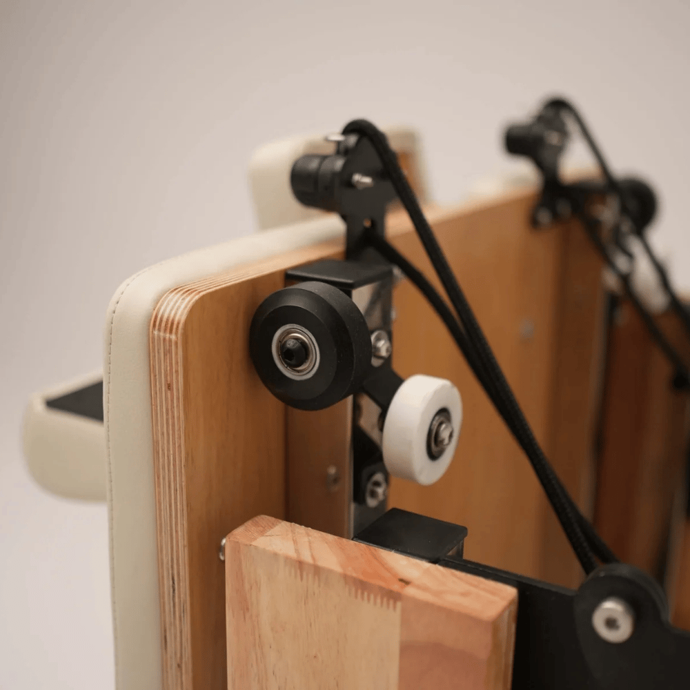 Foldable Pilates Reformer – Eco